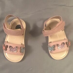 Jessica Simpson Adorable Butterfly Kids Sandals in Pink